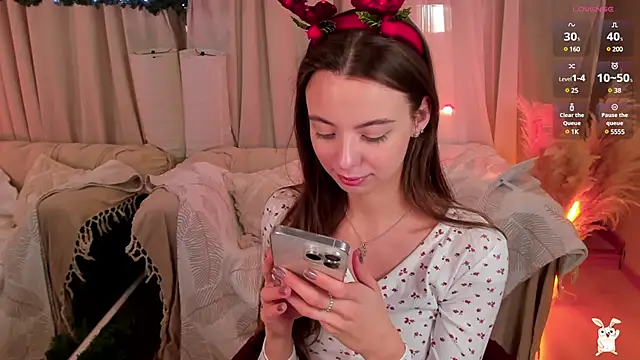 Snapshot of Goldy_Grace_ chatting on December 27, 2024, 6:46 am Goldy Grace online show from December 27, 2024, 6:46 am