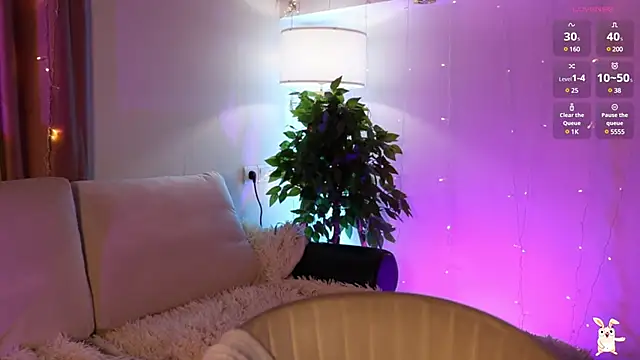 Snapshot of Goldy_Grace_ chatting on January 27, 2025, 7:24 pm Goldy Grace online show from January 27, 2025, 7:24 pm