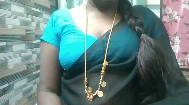 Hot akshara online show from December 6, 2024, 7:23 pm