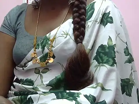 Hot akshara online show from December 22, 2025, 4:59 pm