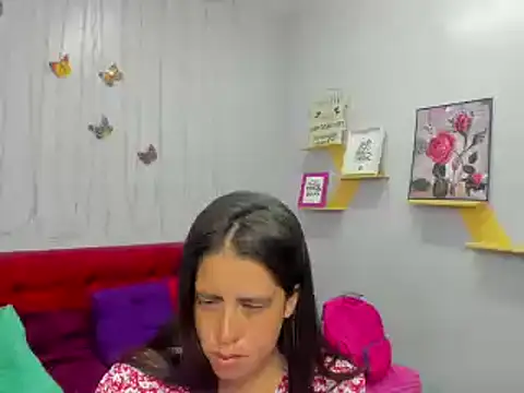 kathina giraldo online show from January 25, 2025, 12:37 pm
