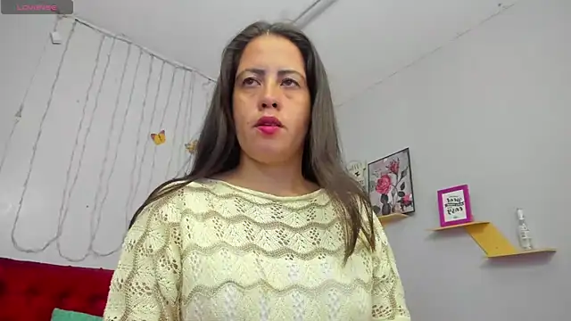 kathina giraldo online show from March 6, 2025, 12:41 pm