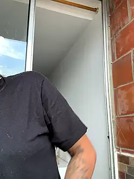 SofiaG  online show from March 18, 2025, 10:15 pm