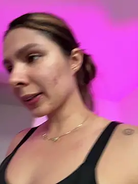 SofiaG  online show from March 18, 2026, 10:24 pm