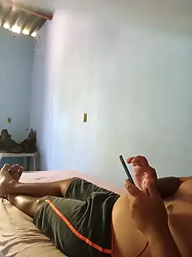 Snapshot of lele9457 chatting on March 8, 2025, 1:57 pm lele9457 online show from March 8, 2025, 1:57 pm