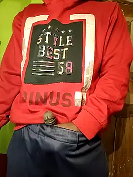 Snapshot of Hunter_boy9 chatting on January 6, 2026, 11:51 pm Hunter boy9 online show from January 6, 2026, 11:51 pm