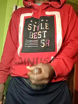 Snapshot of Hunter_boy9 chatting on January 14, 2026, 12:16 am Hunter boy9 online show from January 14, 2026, 12:16 am