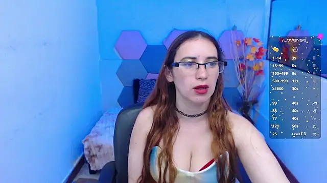 CharloteTaylor  online show from February 8, 2026, 1:03 pm