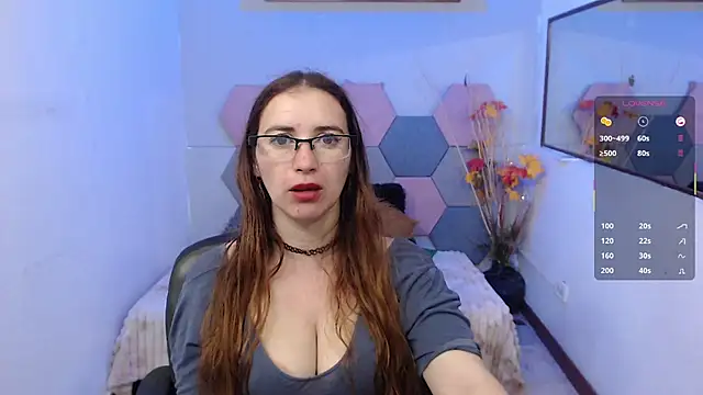 Snapshot of CharloteTaylor_ chatting on June 23, 2026, 4:21 am CharloteTaylor online show from June 23, 2026, 4:21 am