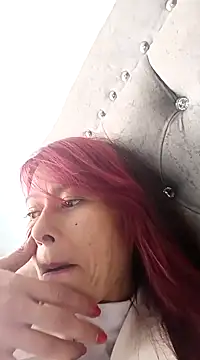 Snapshot of natashaanurak chatting on December 20, 2024, 6:35 pm natashaanurak online show from December 20, 2024, 6:35 pm