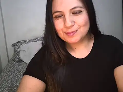 irissex0711 online show from October 7, 2025, 1:03 am