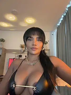 Jessie-pradoo online show from March 17, 2026, 10:02 pm