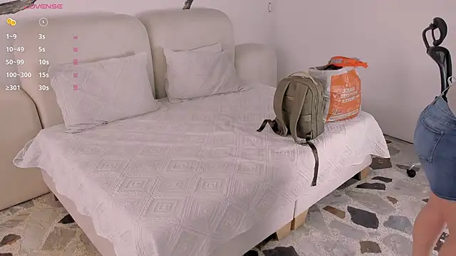 Snapshot of BridgetRodriguez chatting on March 3, 2025, 12:37 pm BridgetRodriguez online show from March 3, 2025, 12:37 pm