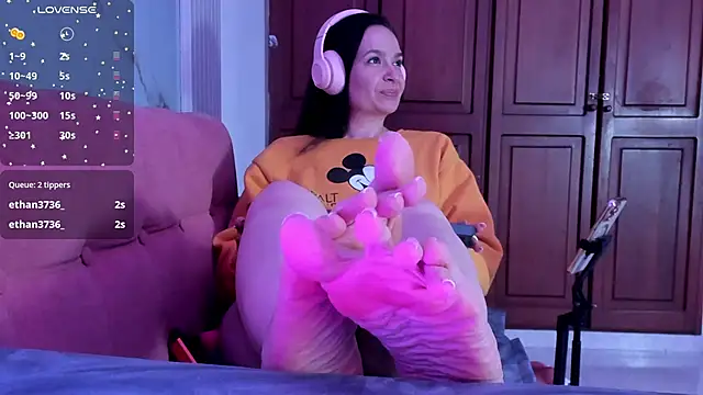 Snapshot of BridgetRodriguez chatting on November 16, 2025, 12:55 pm BridgetRodriguez online show from November 16, 2025, 12:55 pm