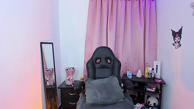 indra cam online show from February 2, 2025, 8:13 am