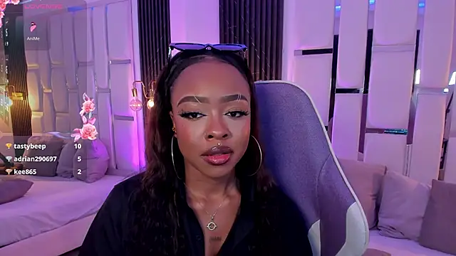 Snapshot of mia_schwarz chatting on November 8, 2025, 3:23 pm mia schwarz online show from November 8, 2025, 3:23 pm