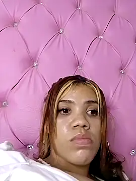 1CANDYLOVE online show from February 12, 2026, 2:28 am