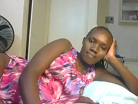 Slimthick900 online show from January 22, 2025, 7:56 pm