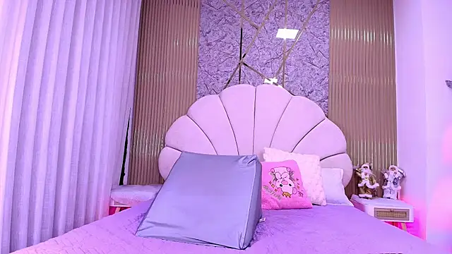 Snapshot of aisha_sh chatting on January 10, 2026, 11:56 am aisha sh online show from January 10, 2026, 11:56 am