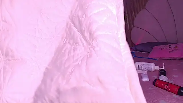 aisha sh online show from May 11, 2026, 2:45 pm