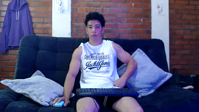 Snapshot of ethan_noir chatting on December 9, 2024, 8:54 pm ethan noir online show from December 9, 2024, 8:54 pm