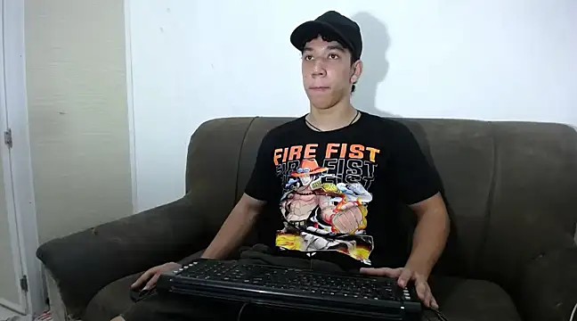 Snapshot of ethan_noir chatting on February 8, 2025, 12:17 am ethan noir online show from February 8, 2025, 12:17 am