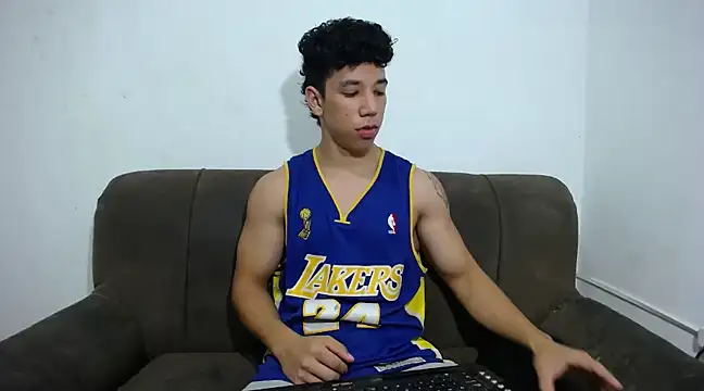 Snapshot of ethan_noir chatting on February 8, 2025, 11:13 pm ethan noir online show from February 8, 2025, 11:13 pm