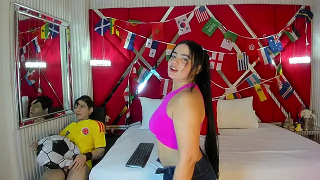 Snapshot of SusanCouper chatting on June 12, 2026, 10:41 pm SusanCouper online show from June 12, 2026, 10:41 pm