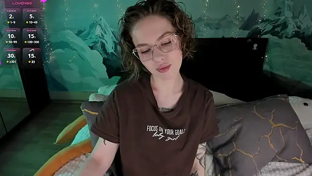 Snapshot of Natural_pussy chatting on January 19, 2025, 5:58 am Natural pussy online show from January 19, 2025, 5:58 am