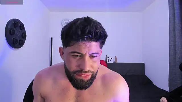 Snapshot of Daemon21 chatting on January 11, 2025, 10:18 pm Daemon21 online show from January 11, 2025, 10:18 pm