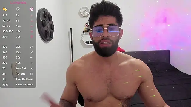 Snapshot of Daemon21 chatting on January 22, 2025, 11:53 pm Daemon21 online show from January 22, 2025, 11:53 pm