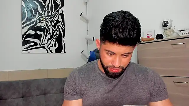 Snapshot of Daemon21 chatting on September 17, 2025, 6:37 am Daemon21 online show from September 17, 2025, 6:37 am