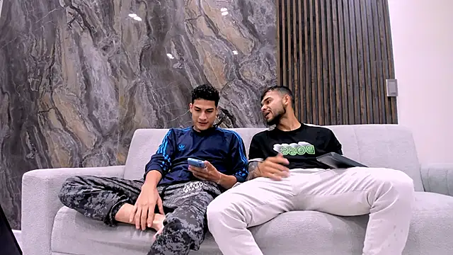 Snapshot of hot_day chatting on February 26, 2025, 1:53 am hot day online show from February 26, 2025, 1:53 am