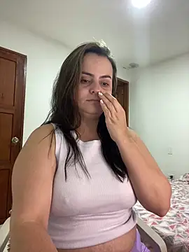 Im Amelia online show from September 12, 2025, 3:06 am