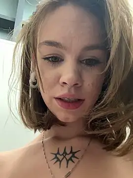 Street young online show from December 8, 2024, 5:33 pm