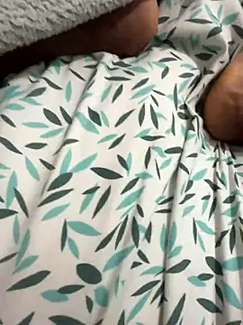 Snapshot of Oorgazmic chatting on December 4, 2024, 3:43 pm Oorgazmic online show from December 4, 2024, 3:43 pm