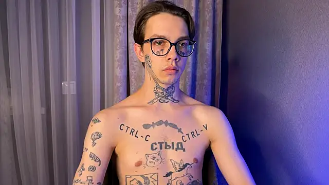 anahori  simon online show from February 6, 2025, 11:48 pm