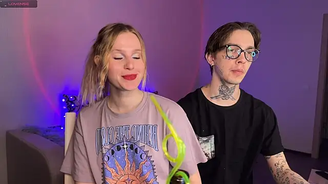 anahori  simon online show from February 8, 2025, 7:27 pm