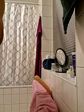 Snapshot of Sammoon chatting on February 17, 2025, 6:26 pm Sammoon online show from February 17, 2025, 6:26 pm