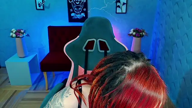 Snapshot of Miss-Tattoo chatting on February 26, 2025, 5:50 pm Miss-Tattoo online show from February 26, 2025, 5:50 pm