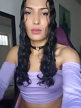 Snapshot of Lanna_hott_ chatting on June 25, 2026, 8:57 pm Lanna hott online show from June 25, 2026, 8:57 pm
