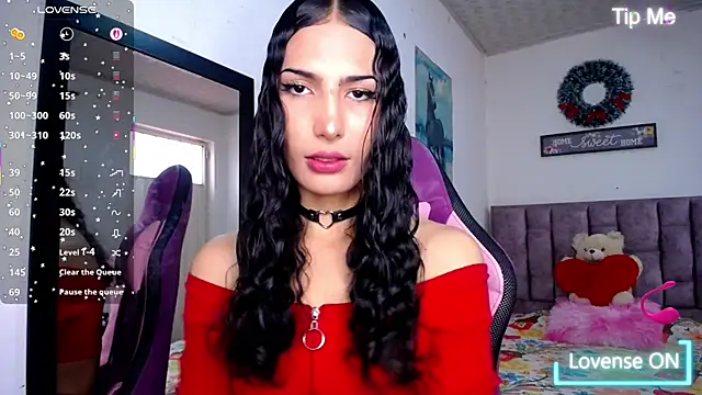 Snapshot of Lanna_hott_ chatting on July 25, 2026, 7:44 pm Lanna hott online show from July 25, 2026, 7:44 pm