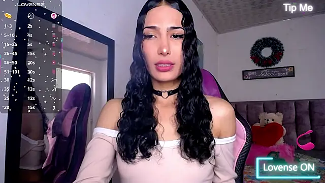 Snapshot of Lanna_hott_ chatting on July 28, 2026, 7:39 pm Lanna hott online show from July 28, 2026, 7:39 pm