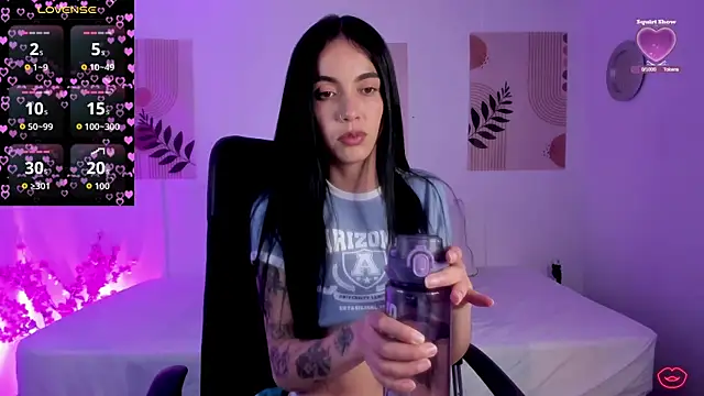 Snapshot of samy_lewis chatting on September 21, 2025, 11:06 pm samy lewis online show from September 21, 2025, 11:06 pm