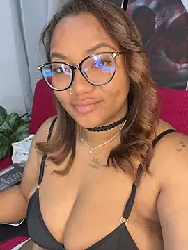 Lilithcaballero online show from March 4, 2025, 9:18 am