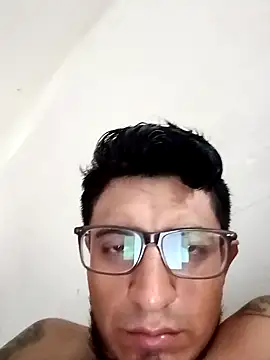 ale3J4a online show from October 5, 2025, 5:55 pm