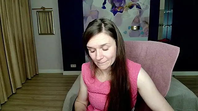 Snapshot of AriaGray chatting on November 8, 2025, 3:01 pm AriaGray online show from November 8, 2025, 3:01 pm