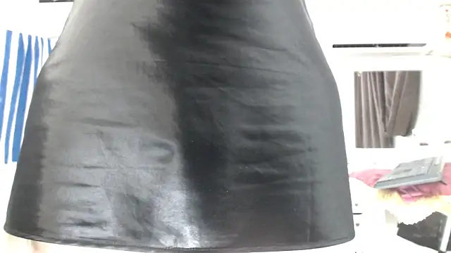 Snapshot of marcella6 chatting on October 3, 2025, 12:18 am marcella6 online show from October 3, 2025, 12:18 am