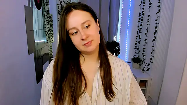 Snapshot of Lattea chatting on July 29, 2026, 4:38 pm Lattea online show from July 29, 2026, 4:38 pm