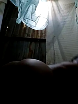 Snapshot of petitebaby001 chatting on February 14, 2026, 6:54 am petitebaby001 online show from February 14, 2026, 6:54 am